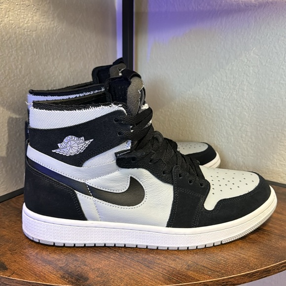 Air Jordan 1 Zoom CMFT Black Light Smoke Grey - Picture 2 of 8